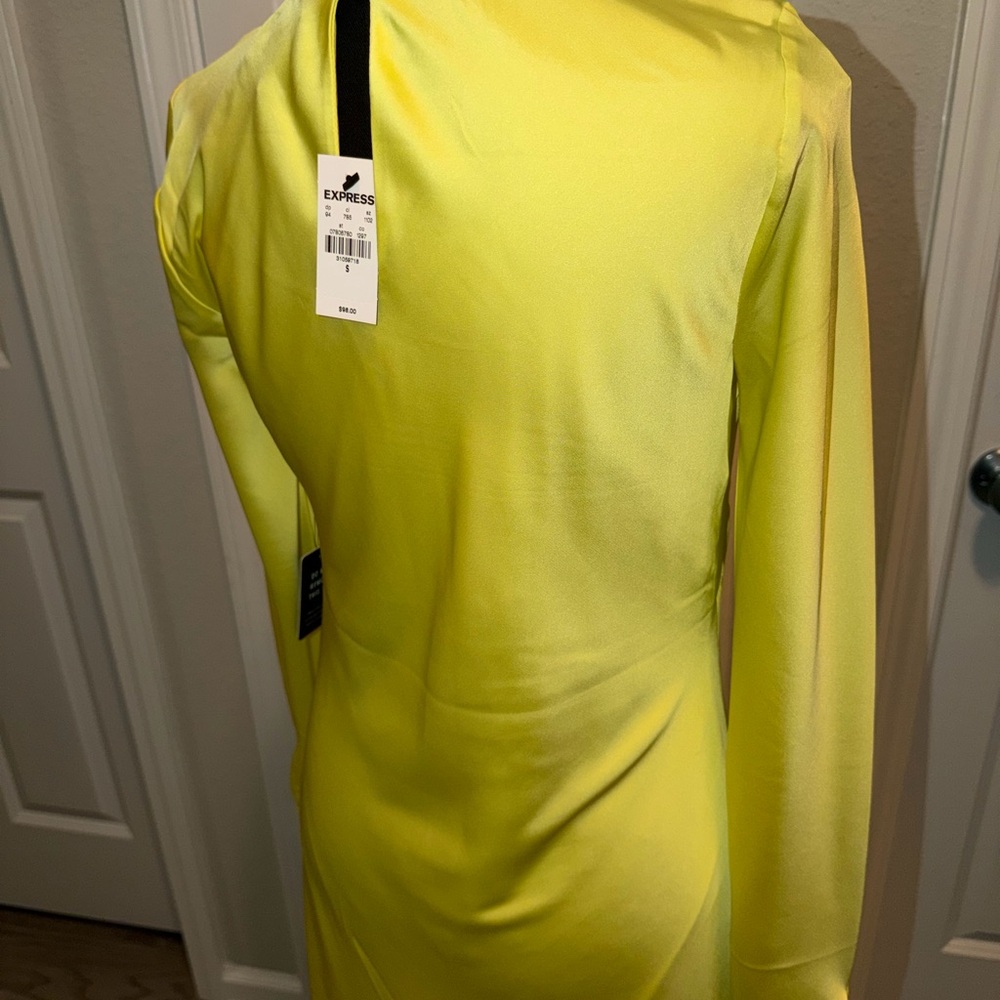 Express Vibrant Yellow Long Sleeve Dress - Picture 5 of 7